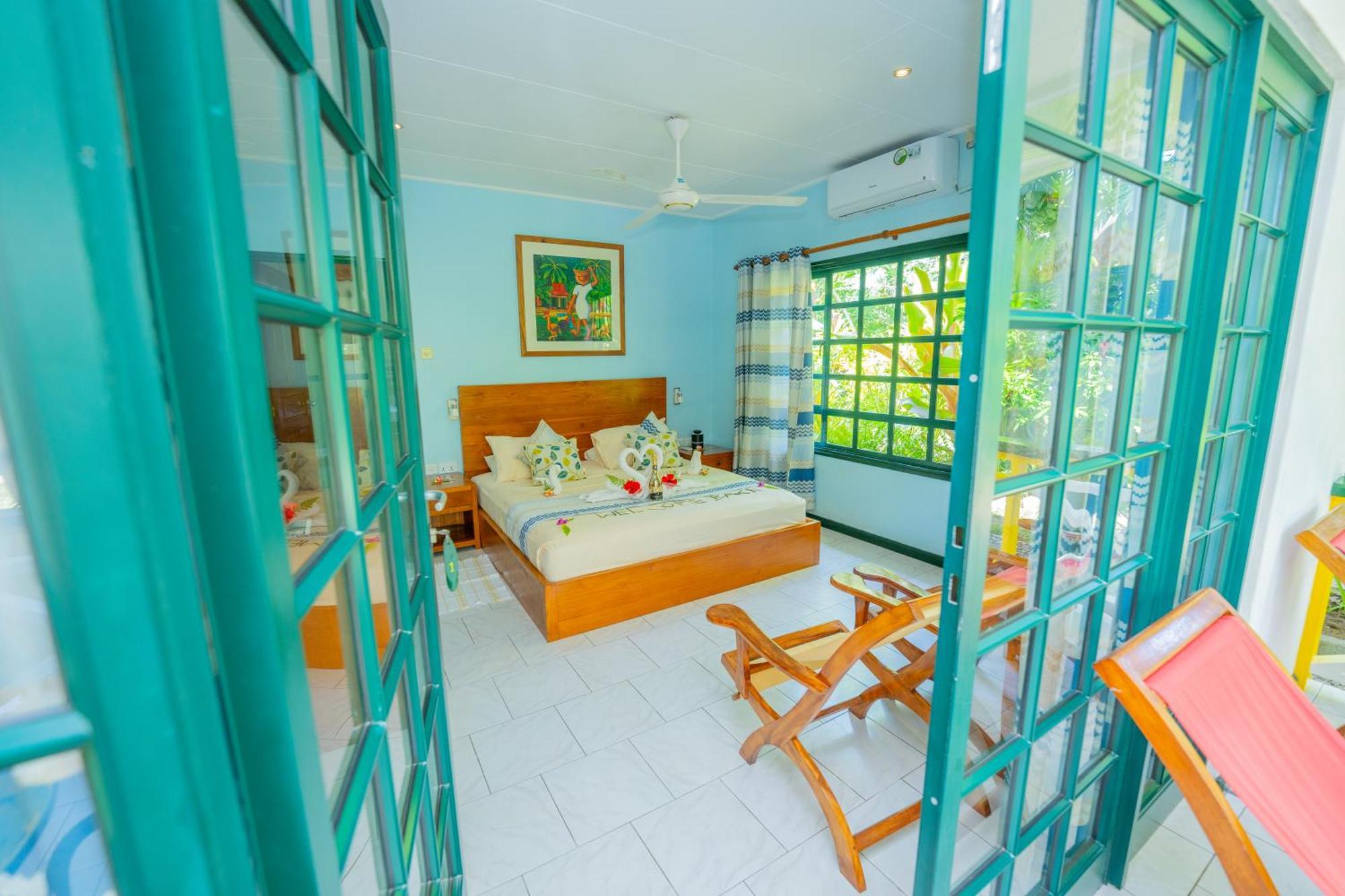 Large Double Room