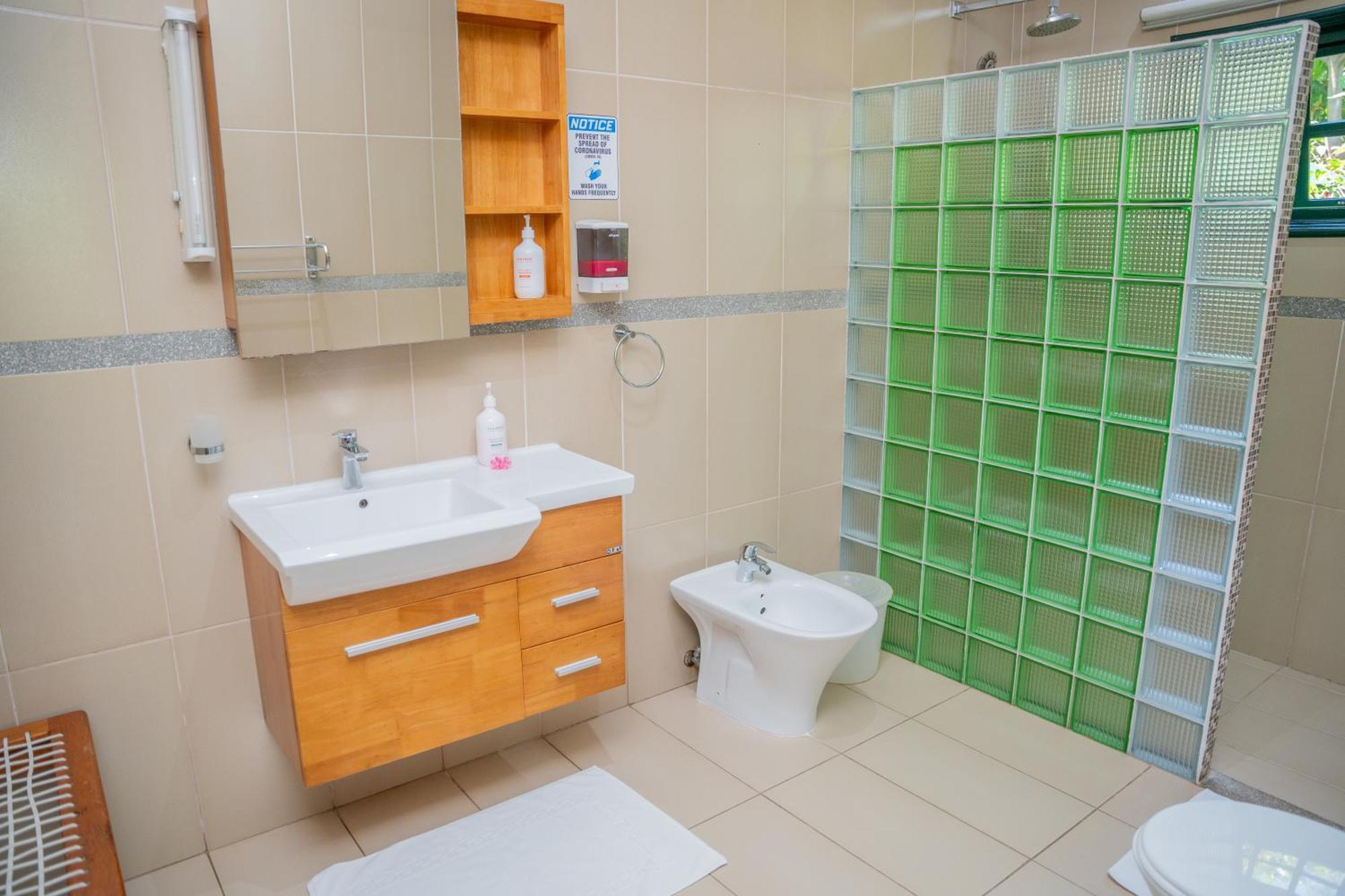 Large Double Room