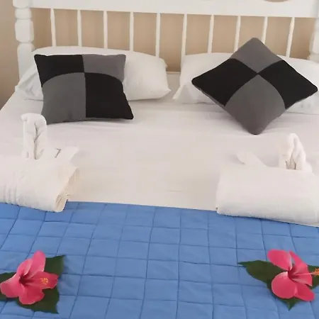 Dan Kazou Self Catering-2