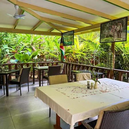Buisson Guesthouse-2