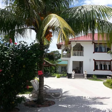 Zanboza Guesthouse-2