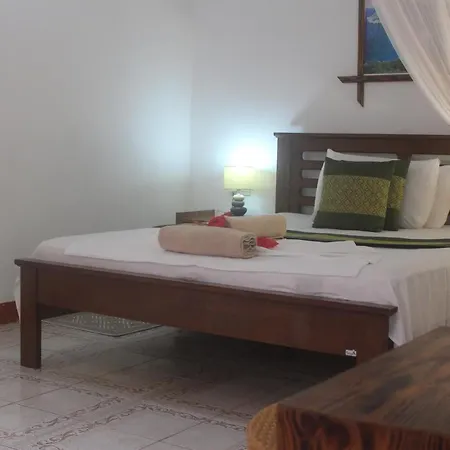 Zerof Guest House-3